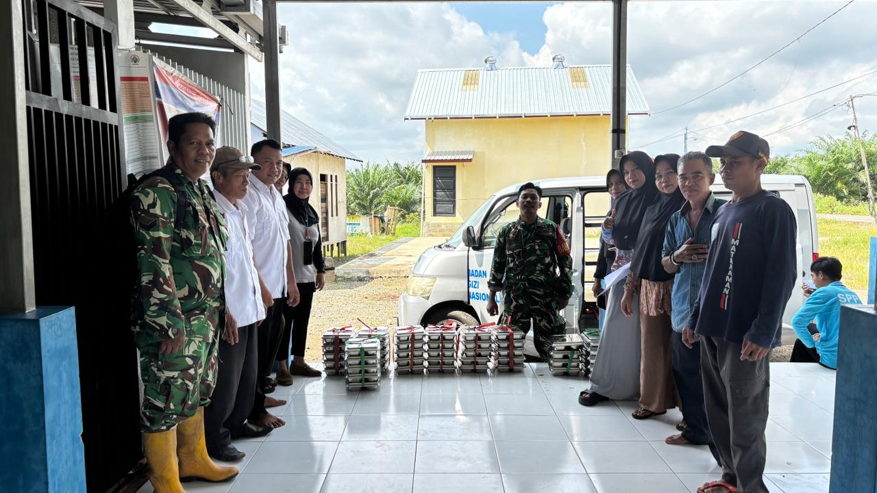 SPPG Salurkan Makanan Bergizi Gratis untuk Balita, Ibu Hamil, dan Ibu menyusui di Desa Tanah Abang